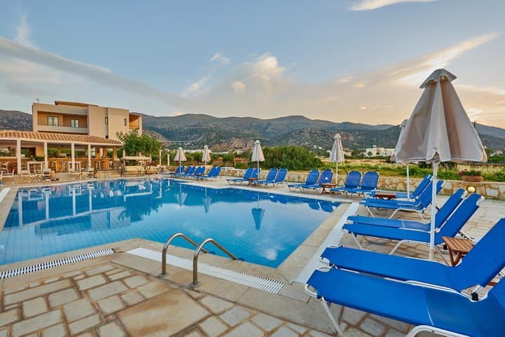 Golden Bay Apartments – Garden Haven, Řecko