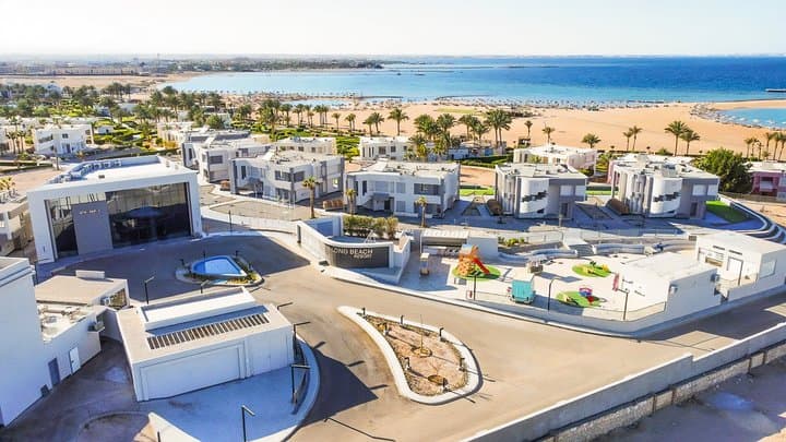 LONG BEACH RESORT